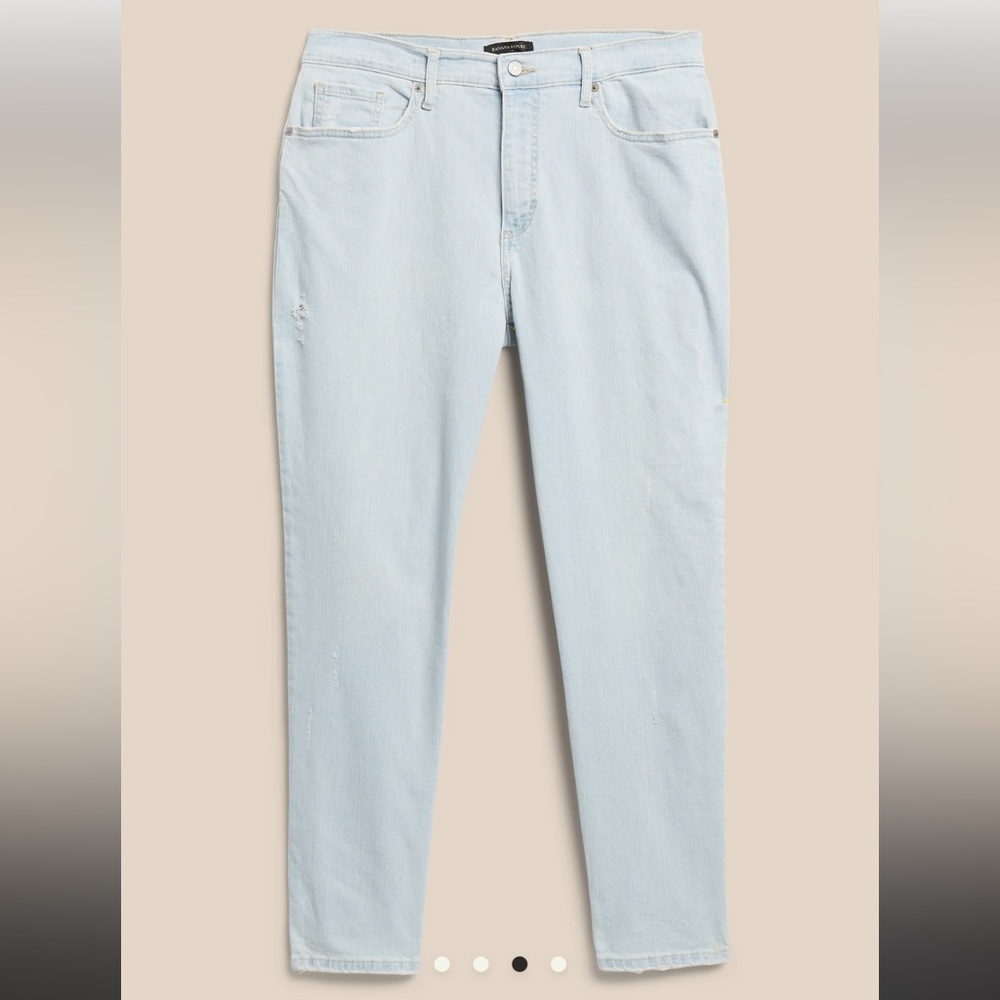 Banana Republic Curvy Girlfriend Jean